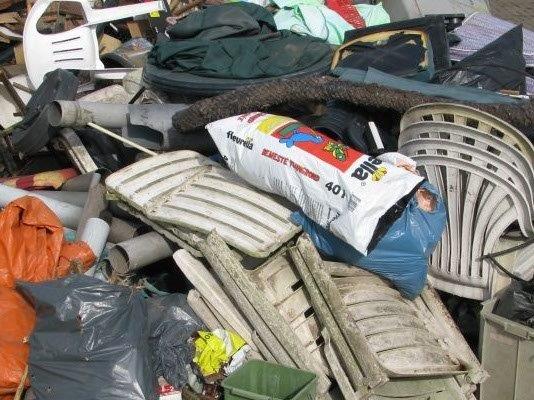 2m³ mixed waste from house clearances